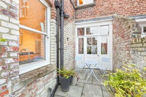 Photo 7- click for photo gallery